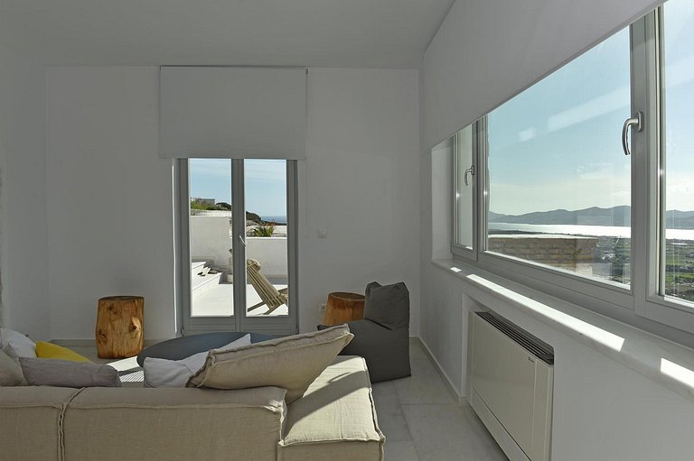 Cyc057 - Villa en la zona suroeste de la isla de Paros