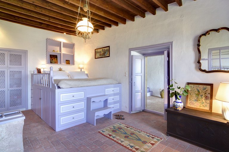 Cyc061 - Villa d'un domaine du 18ème siècle à Patmos