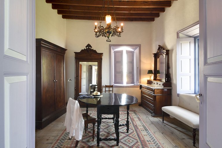 Cyc061 - Villa d'un domaine du 18ème siècle à Patmos