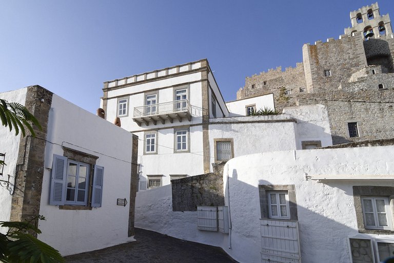 Cyc061 - Villa d'un domaine du 18ème siècle à Patmos