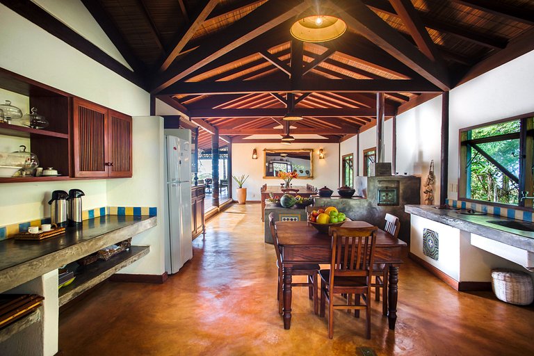 Bah153 - Beach house with amazing view in Itacaré
