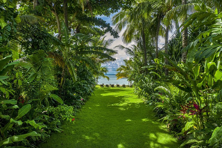 Bah308 - Colonial villa à Marau