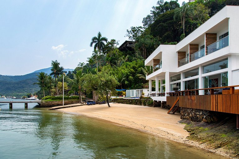 Ang007 - Mansão em Angra dos Reis