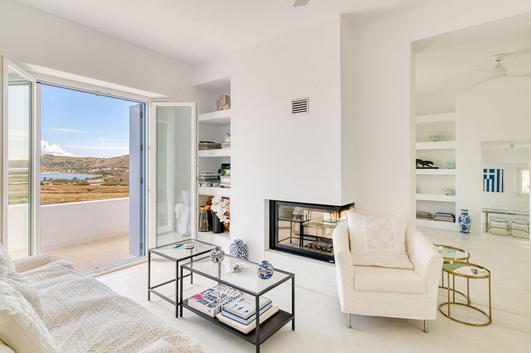 Cyc053 - Luxurious villa in Paros