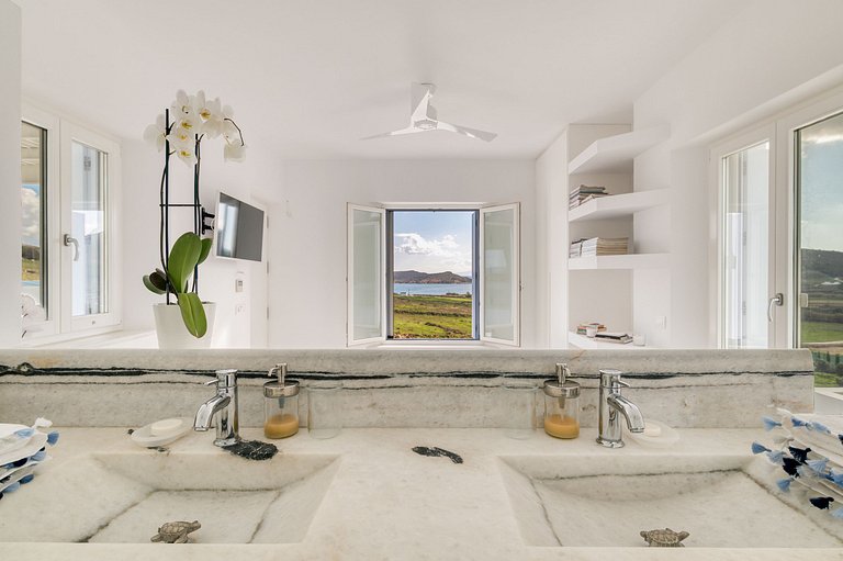 Cyc053 - Luxurious villa in Paros