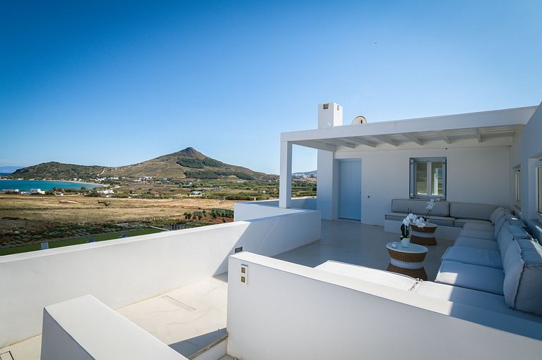 Cyc053 - Luxurious villa in Paros