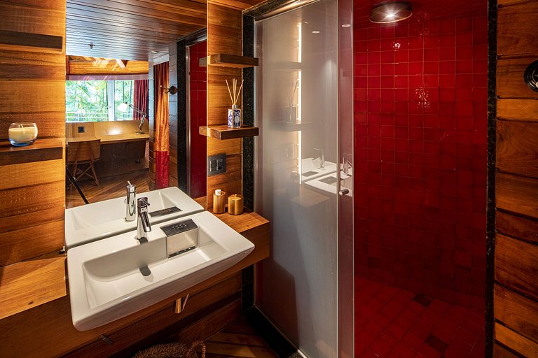 Ang001 - Luxurious villa by the sea in Angra dos Reis