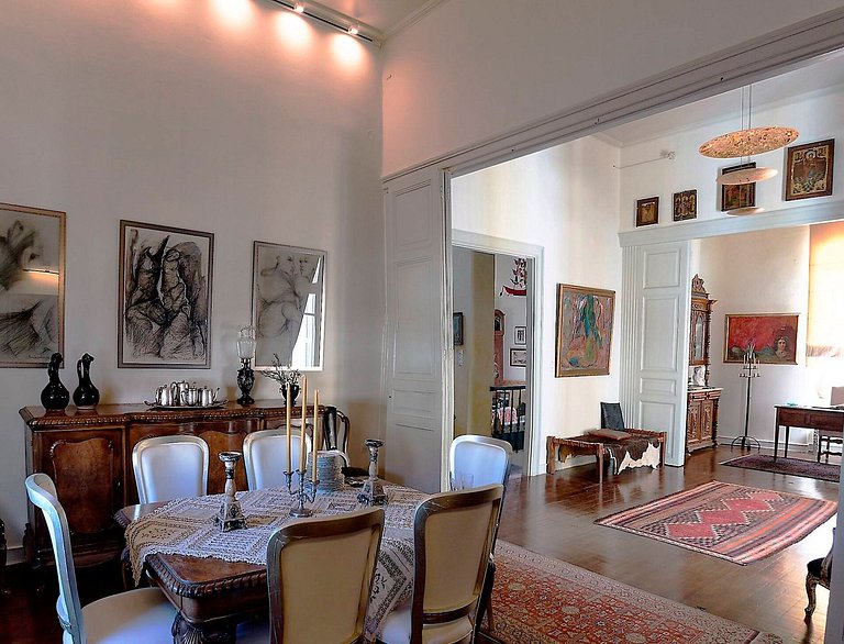 Cyc063 - Increíble villa renovada en la ciudad de Ermoupolis