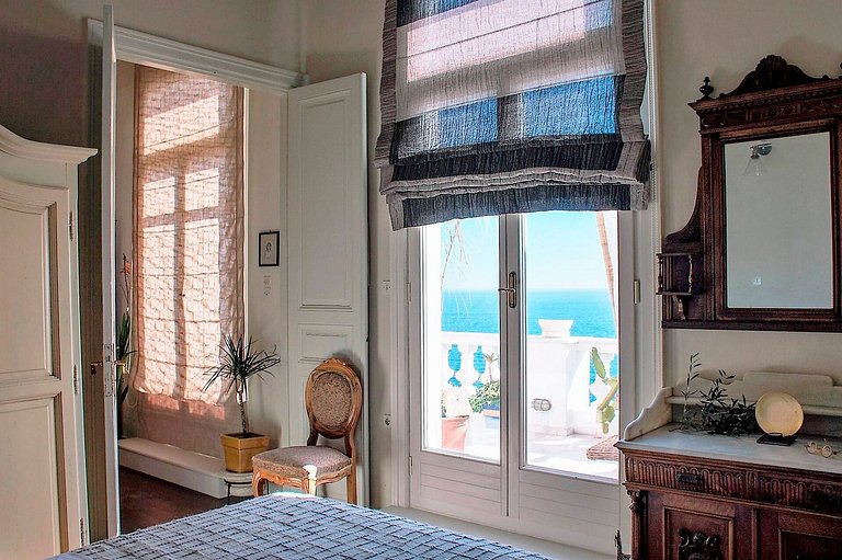 Cyc063 - Increíble villa renovada en la ciudad de Ermoupolis