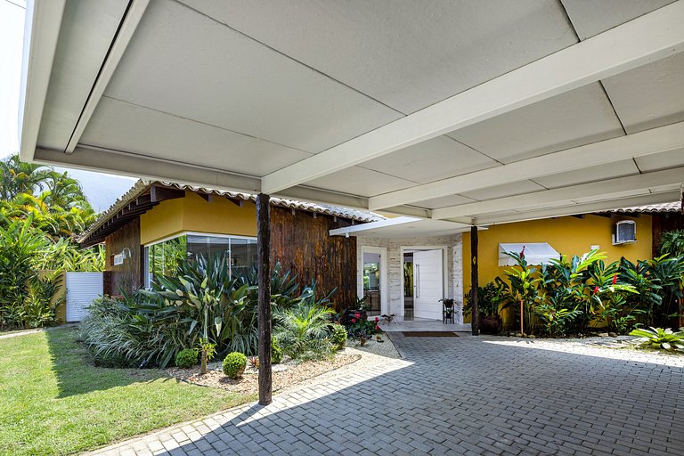 Ang010 - Beautiful house in Porto Frade
