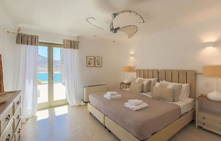Cyc080 - Villa sur la plage dorée, Mykonos