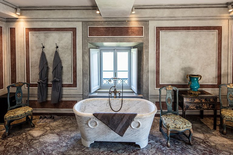 Lom002 - Villa Palazzo on Lake Como