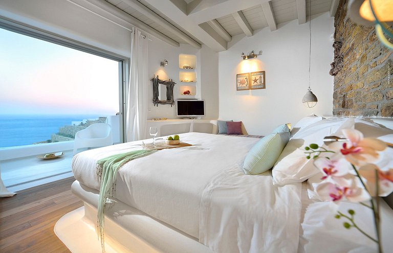 Cyc084 - Villa sobre la playa de Elia, Mykonos