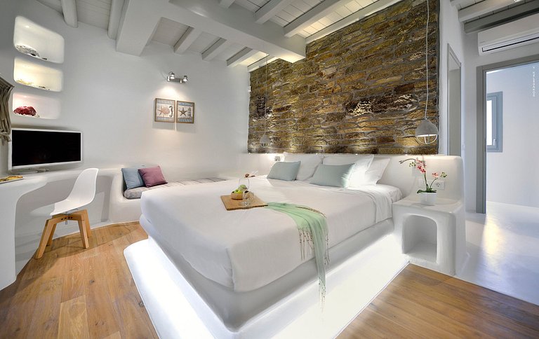 Cyc084 - Villa sobre la playa de Elia, Mykonos