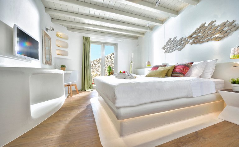 Cyc084 - Villa au-dessus de la plage d'Elia, Mykonos