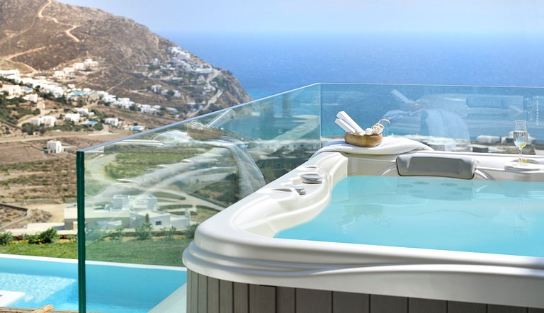 Cyc084 - Villa above Elia beach, Mykonos