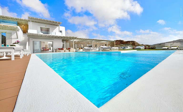 Cyc084 - Villa acima da Praia de Elia, Mykonos