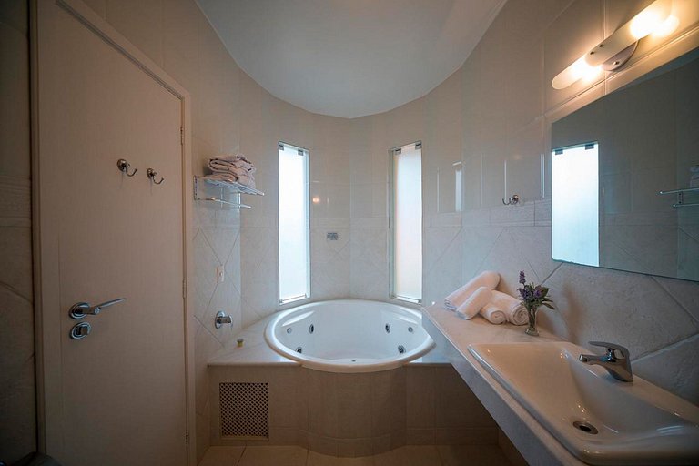 Ita004 - Belle villa à Itaipava pour 24 personnes