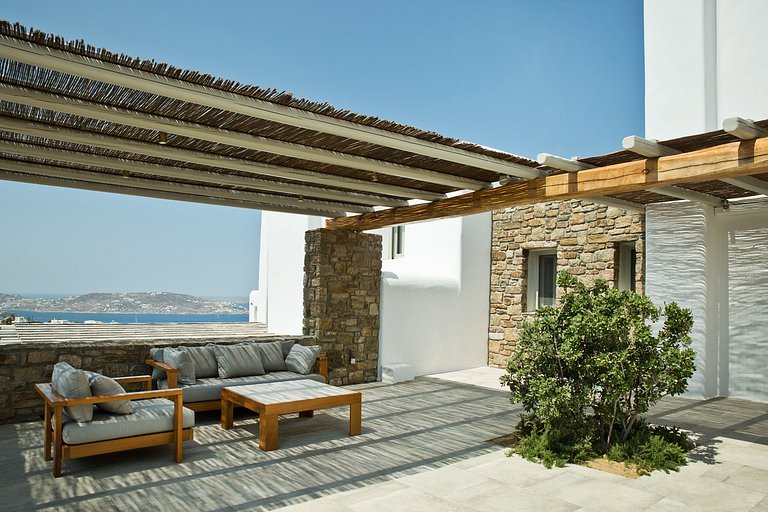 Cyc089 - Villa in the area of Agia Sofia, Mykonos