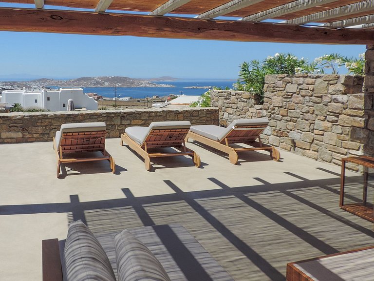 Cyc090 - Cycladic Villa with Hot Tub and Sea Views in Mykono
