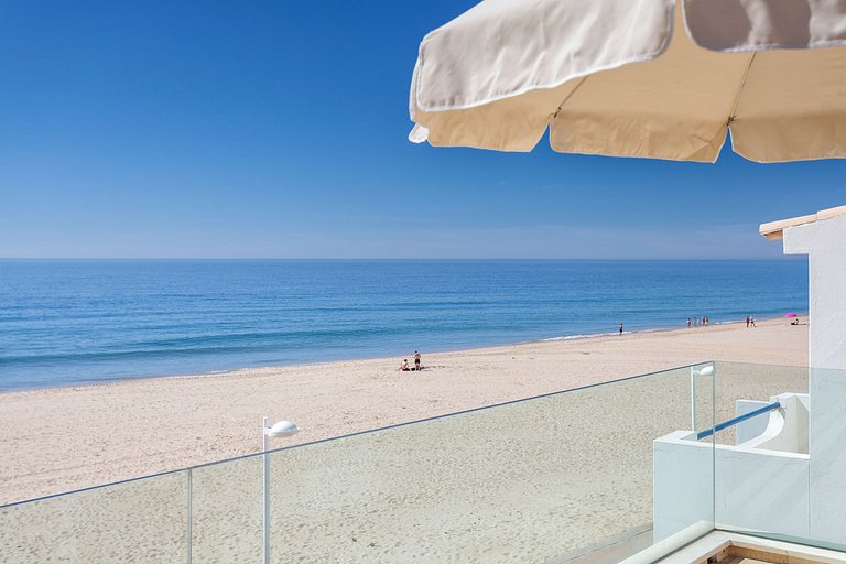 Alg005 - Great 2 beachouses in Salema, Algarve