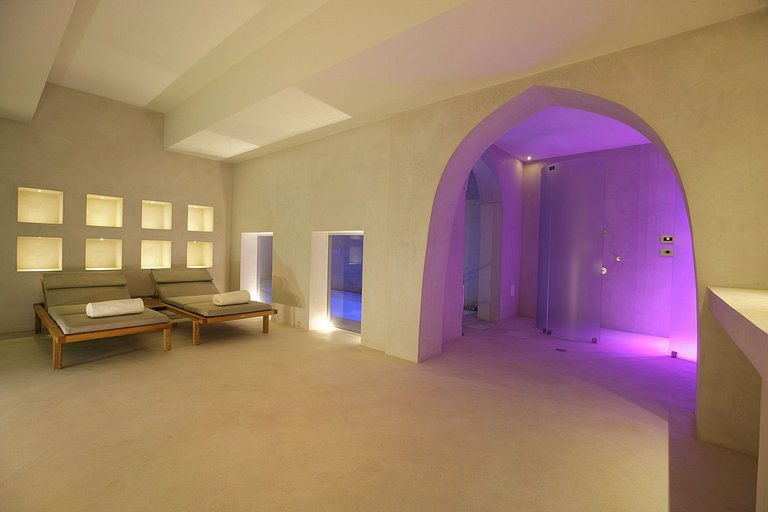 Pug004 - Luxurious modern vacation home, Puglia, Italy