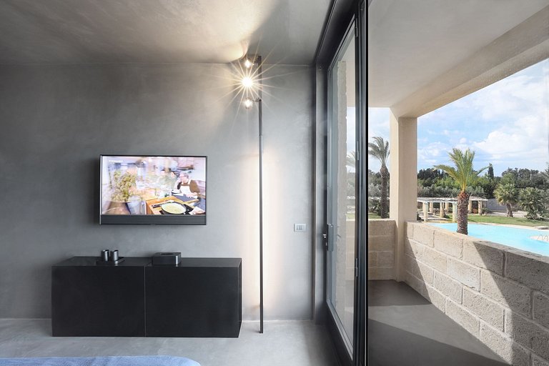 Pug004 - Luxurious modern vacation home, Puglia, Italy