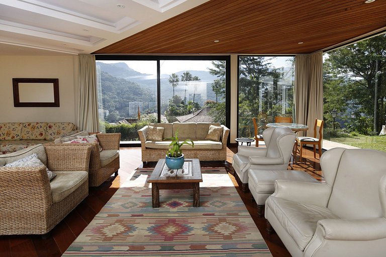 Rio068 - House in Gavea
