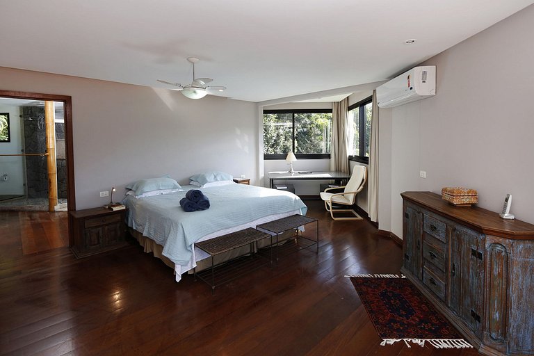 Rio068 - House in Gavea