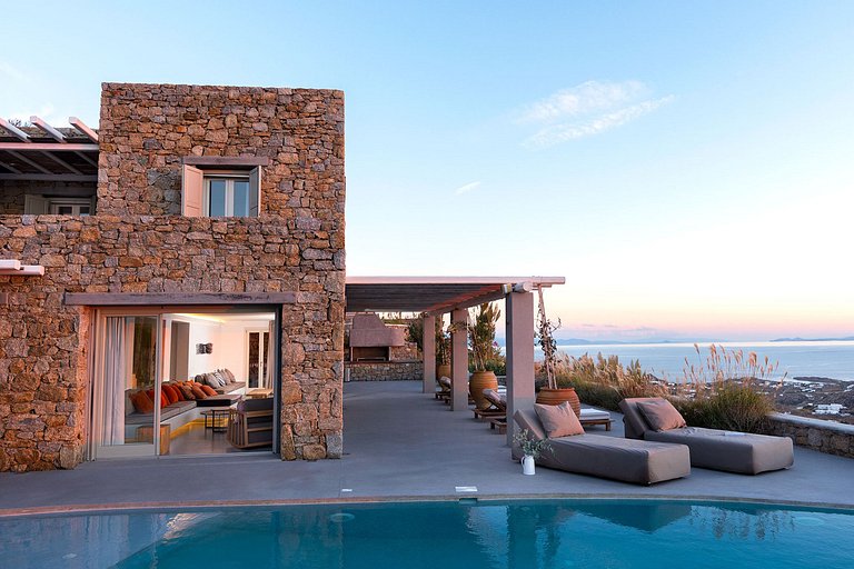 Cyc042 - Villa at the hilltop of Kounoupas, Mykonos