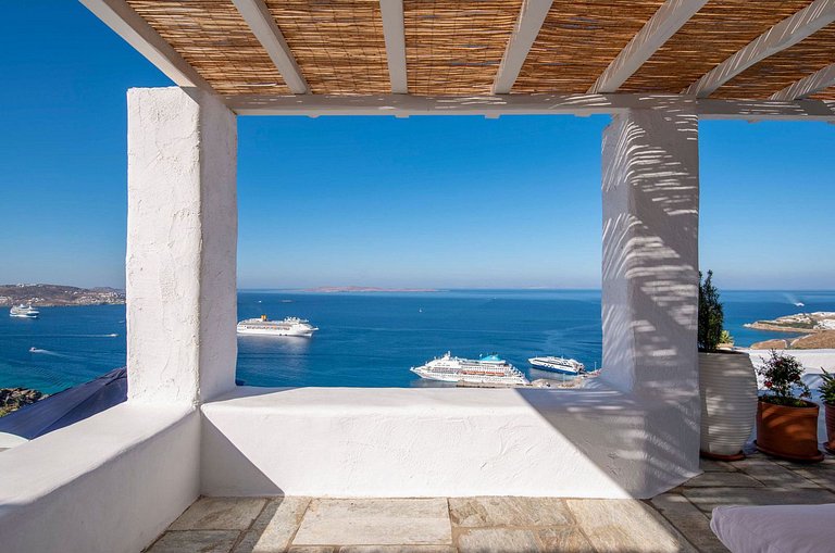 Cyc074 - Villa, authentic Greek architecture, Mykonos