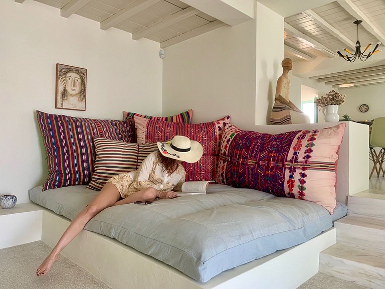 Cyc074 - Villa, authentic Greek architecture, Mykonos