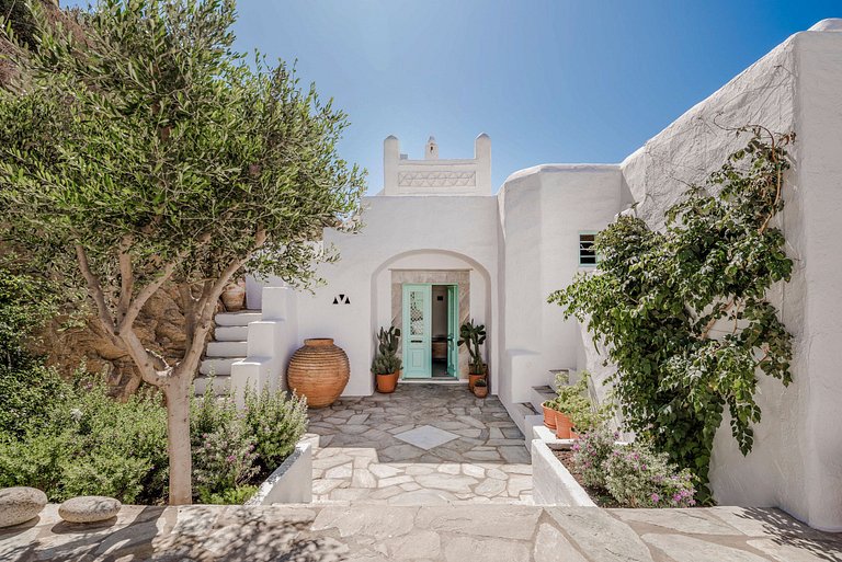 Cyc074 - Villa, authentic Greek architecture, Mykonos