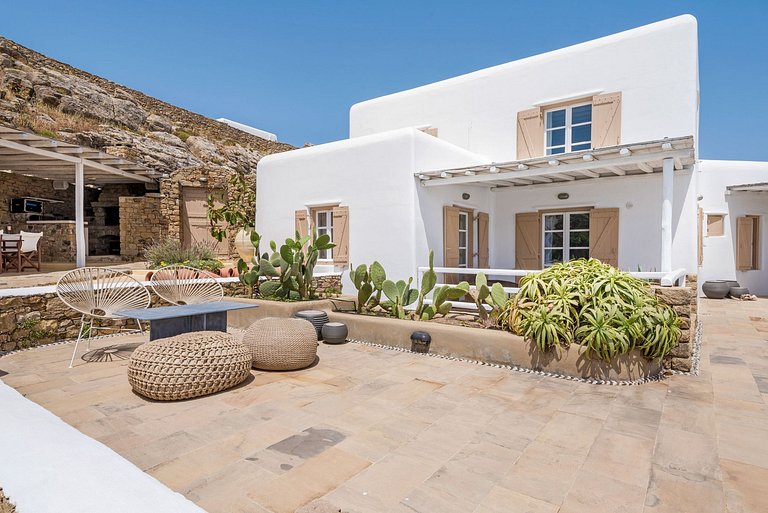 Cyc072 - Villa close to the beach, Mykonos