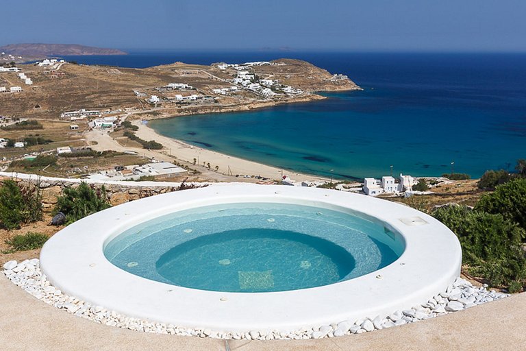 Cyc071 - Villa with outdoor Cinema, Mykonos