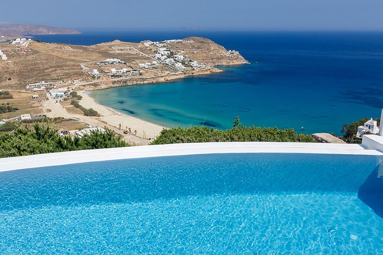 Cyc071 - Villa with outdoor Cinema, Mykonos