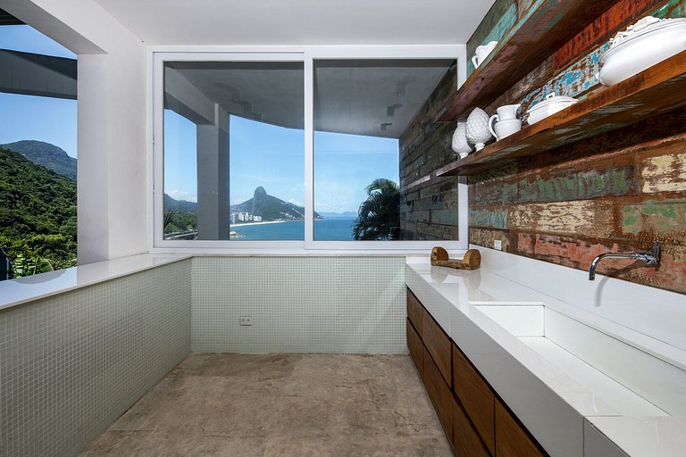 Rio012 - Mansão de 5 Suites com piscina em frente ao mar