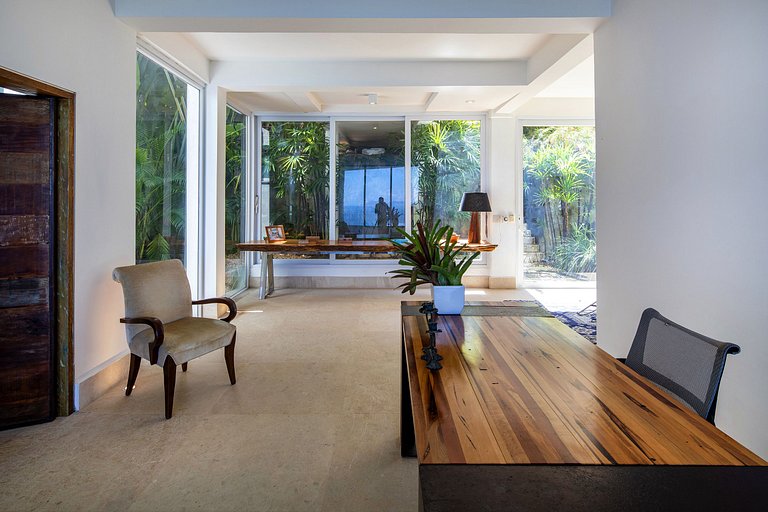 Rio012 - 5-Suite Villa with Ocean Views in Joá