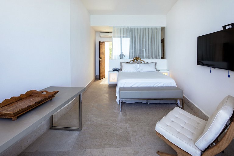 Rio012 - 5-Suite Villa with Ocean Views in Joá