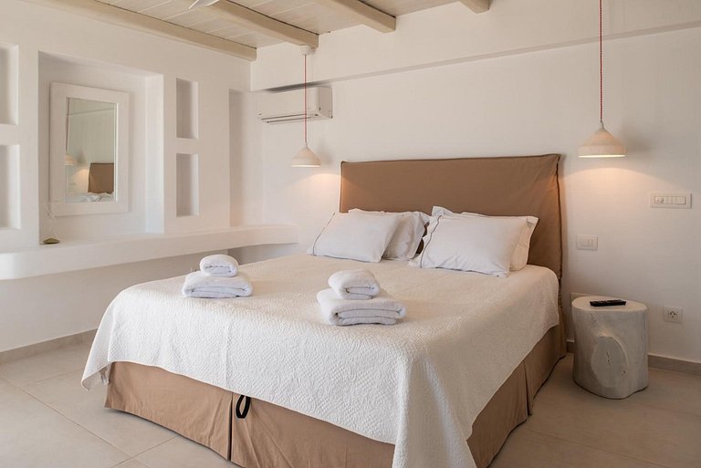 Cyc069 - Exclusive Villa Mykonos