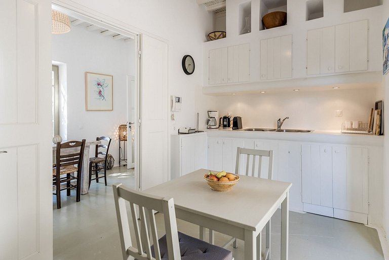 Cyc067 - Traditional Cycladic Villa, Mykonos