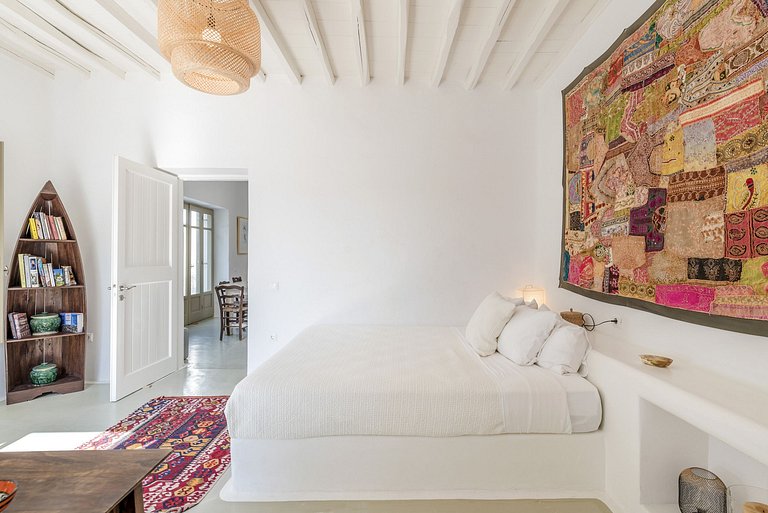 Cyc067 - Traditional Cycladic Villa, Mykonos