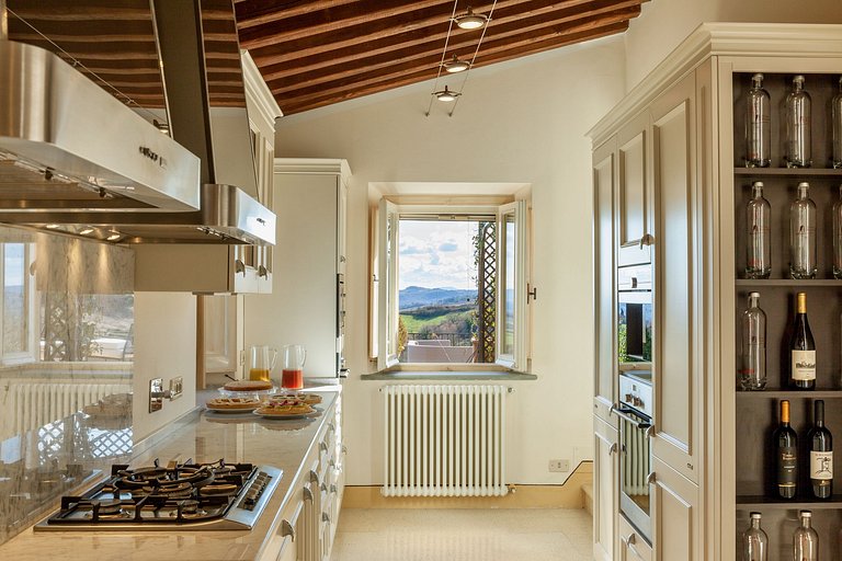 Umb008 - Splendid villa, Umbrian farming estate