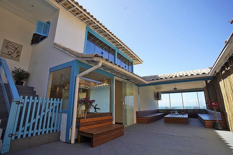 Buz013 - Hermosa casa frente al mar en Búzios