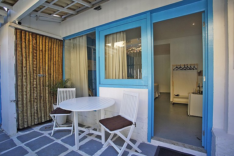 Buz013 - Linda casa frente mar em Búzios