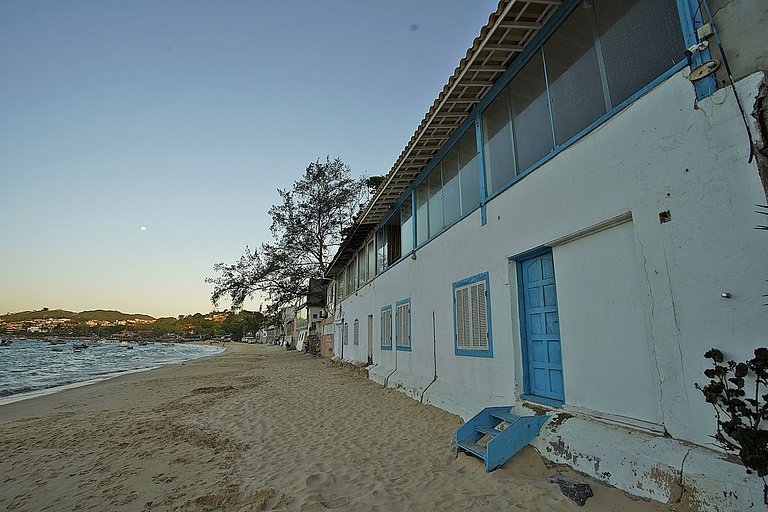 Buz013 - Beautiful sea front house in Búzios