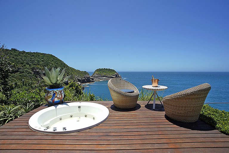 Buz007 - Villa with pool and view of Ferradura beach
