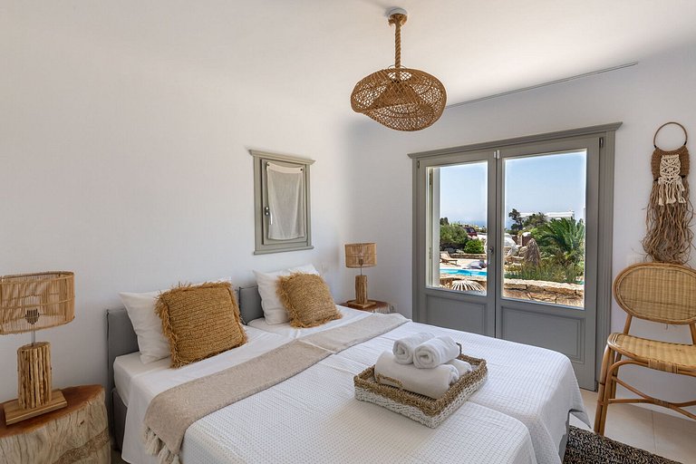 Cyc048 - Villa in Paraga, Mykonos