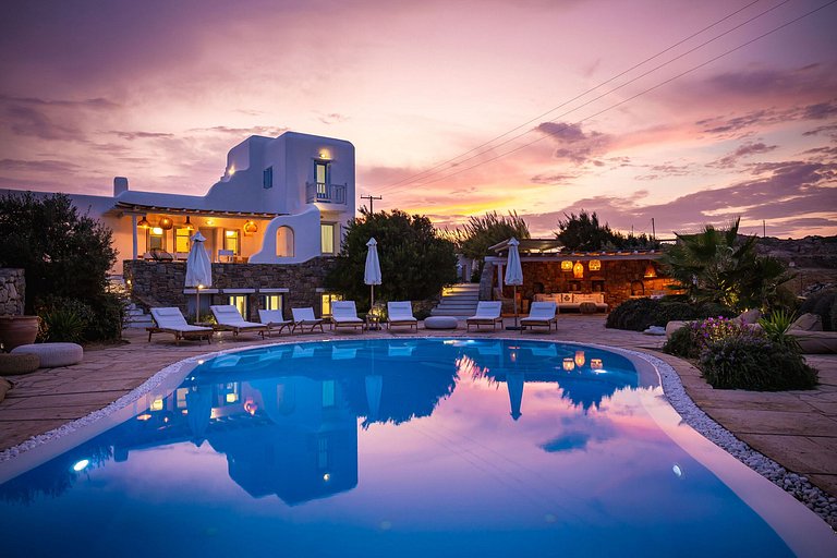 Cyc048 - Villa à plusieurs niveaux à Paraga, Mykonos