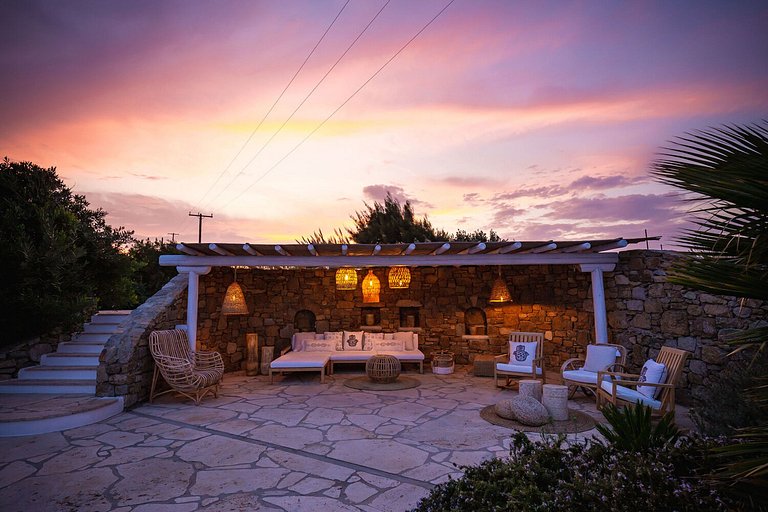 Cyc048 - Villa à plusieurs niveaux à Paraga, Mykonos